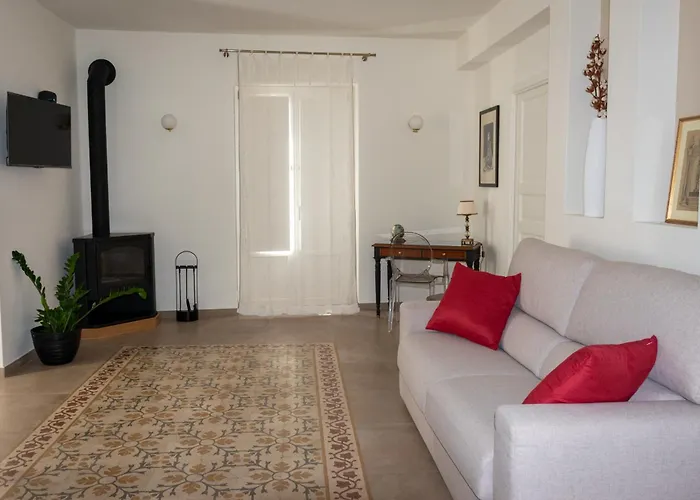 L'angolo Dei Mori - Badessa Apartman